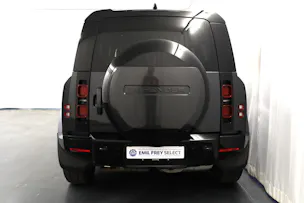 Land Rover Defender 110 3.0 D I6 300 X-Dynamic HSE