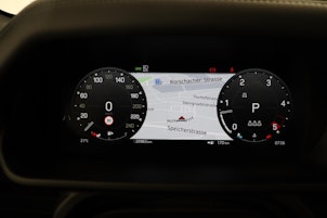 Vehicle image LAND ROVER Defender 110 3.0 D I6 300 X-Dynamic HSE