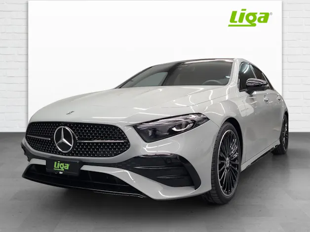 Mercedes-Benz A 200 AMG Line Night Star