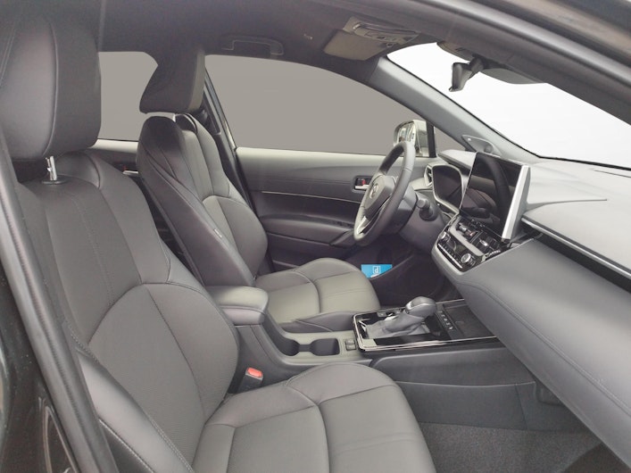 Vehicle image TOYOTA COROLLA CROSS