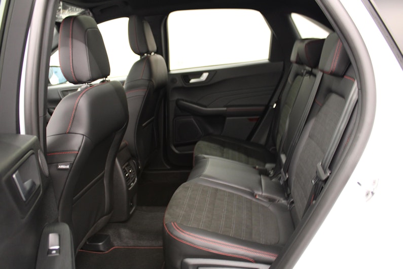 Vehicle image FORD KUGA