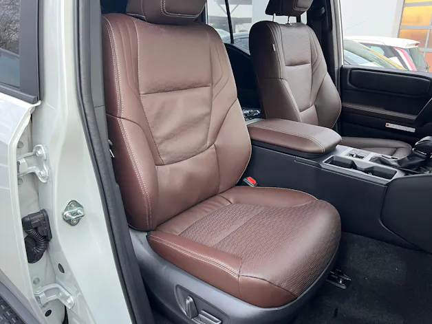Toyota Land Cruiser 2.8 D 48V Invincible