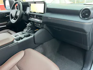 Toyota Land Cruiser 2.8 D 48V Invincible