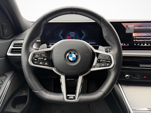Vehicle image BMW 330d xDrive Touring