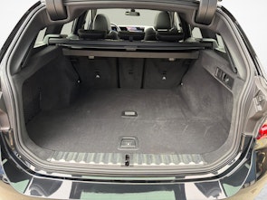 Vehicle image BMW 330d xDrive Touring