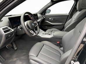 Vehicle image BMW 330d xDrive Touring