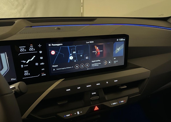 Vehicle image 12 Vehicle image 12