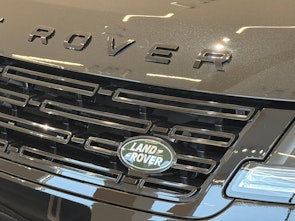 Vehicle image LAND ROVER Range Rover Sport 3.0 I6 300 SE Dynamic