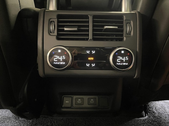 Vehicle image LAND ROVER DISCOVERY