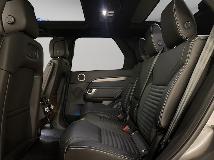 Vehicle image LAND ROVER DISCOVERY