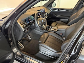 Vehicle image BMW X3 30e xDrive SAG