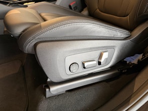 Vehicle image BMW X3 30e xDrive SAG