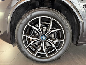 Vehicle image BMW X3 30e xDrive SAG