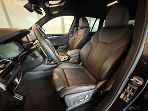 Vehicle image BMW X3 30e xDrive SAG