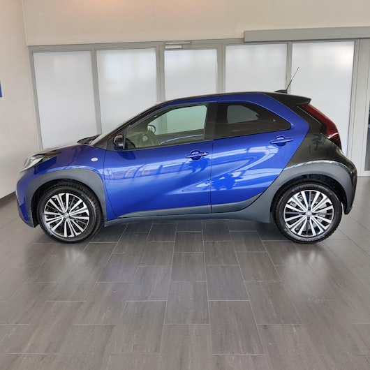 Vehicle image TOYOTA AYGO X