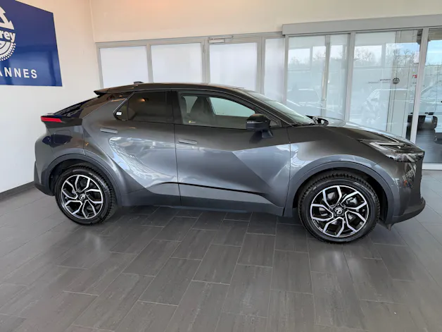 Toyota C-HR 2.0 PHEV Trend