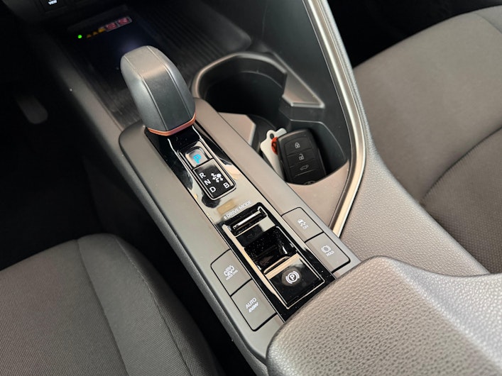 Vehicle image TOYOTA C-HR