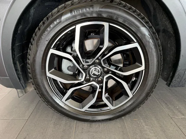 Toyota C-HR 2.0 PHEV Trend