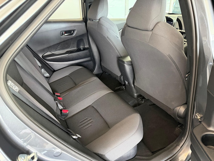 Vehicle image TOYOTA C-HR