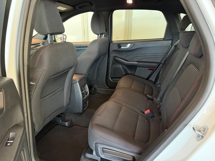 Vehicle image FORD KUGA