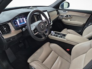 Vehicle image VOLVO XC90 2.0 B5 MH Plus Bright 7P. AWD / Jetzt mit attraktivem 1.9% Leasing!
