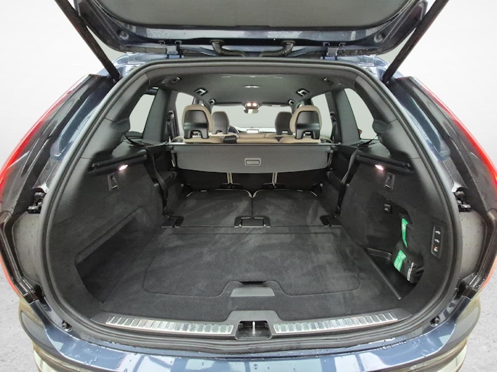 immagine del veicolo VOLVO XC90