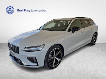 image du véhicule VOLVO V60 2.0 T6 TE Plus Dark eAWD / Jetzt mit attraktivem 0.9% Leasing!