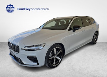 image du véhicule VOLVO V60 2.0 T6 TE Plus Dark eAWD / Jetzt mit attraktivem 0.9% Leasing! image du véhicule VOLVO V60 2.0 T6 TE Plus Dark eAWD / Jetzt mit attraktivem 0.9% Leasing!