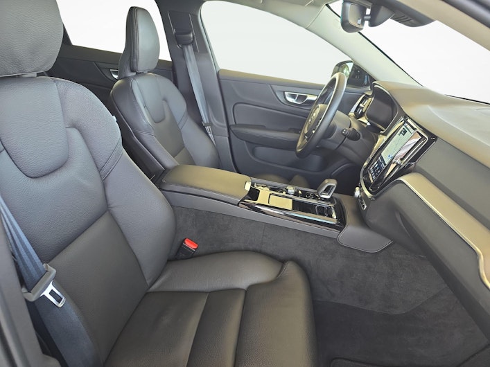 image du véhicule VOLVO V60