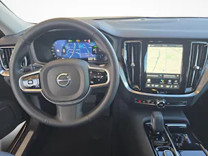 Volvo V60 2.0 T6 TE Plus Dark eAWD / Jetzt mit attraktivem 1.9% Leasing!