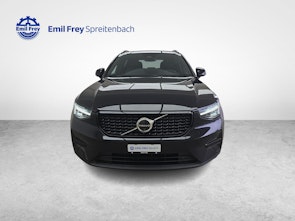 Vehicle image VOLVO XC40 2.0 B4 MH Plus Dark / Jetzt mit attraktivem 1.9% Leasing!