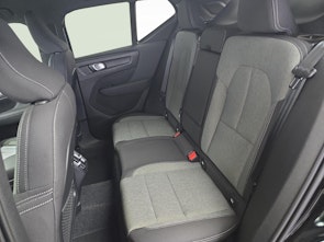 Vehicle image VOLVO XC40 2.0 B4 MH Plus Dark / Jetzt mit attraktivem 1.9% Leasing!