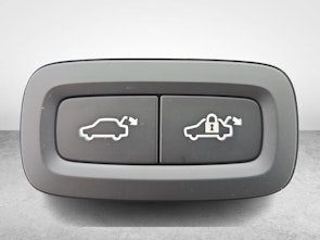 Vehicle image VOLVO XC40 2.0 B4 MH Plus Dark / Jetzt mit attraktivem 1.9% Leasing!