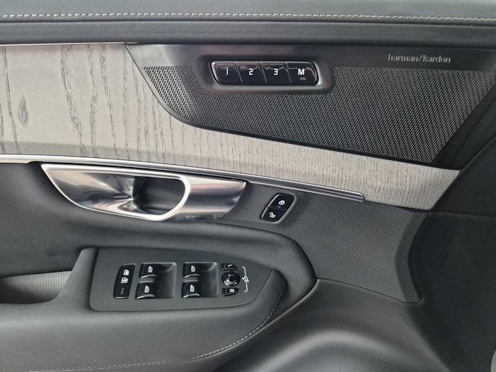 Fahrzeugbild VOLVO XC90