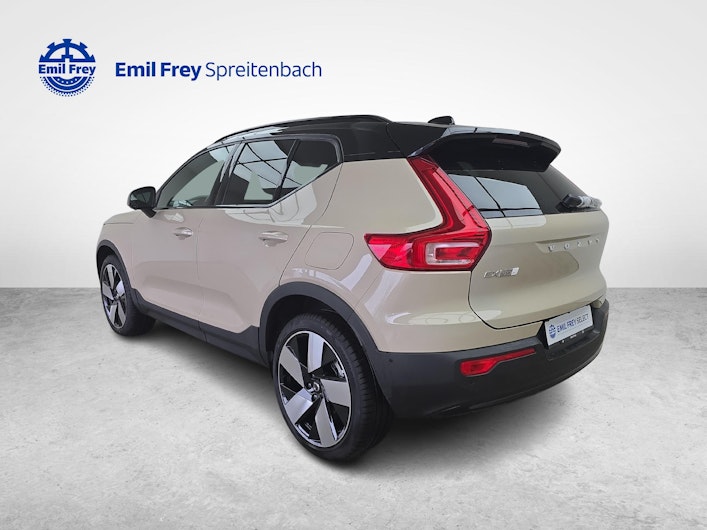 Vehicle image VOLVO EX40