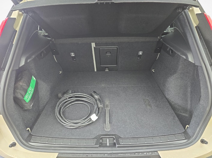 Vehicle image VOLVO EX40