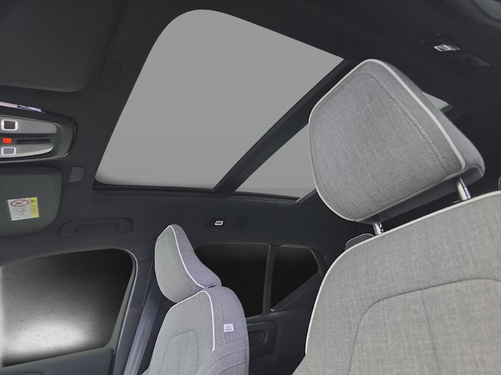 Vehicle image VOLVO EX40