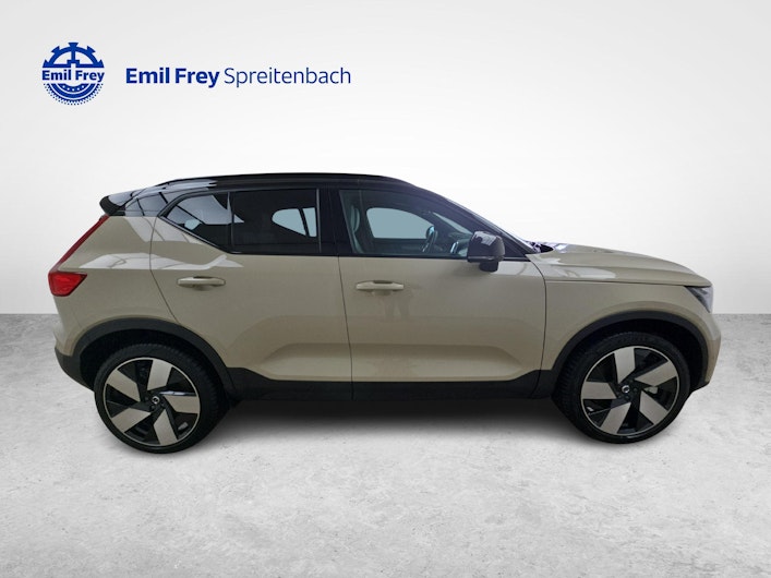 Vehicle image VOLVO EX40