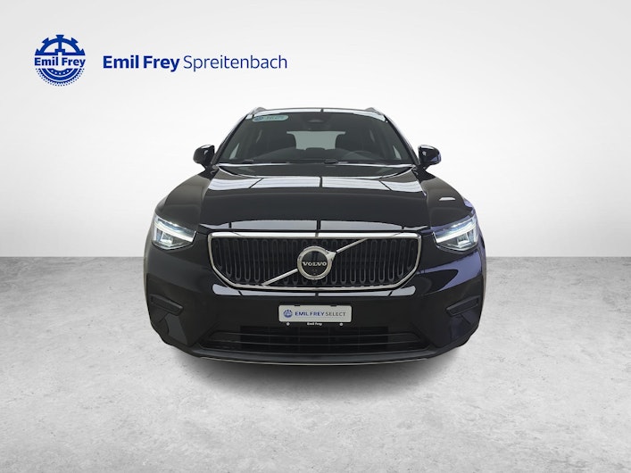 Vehicle image VOLVO XC40