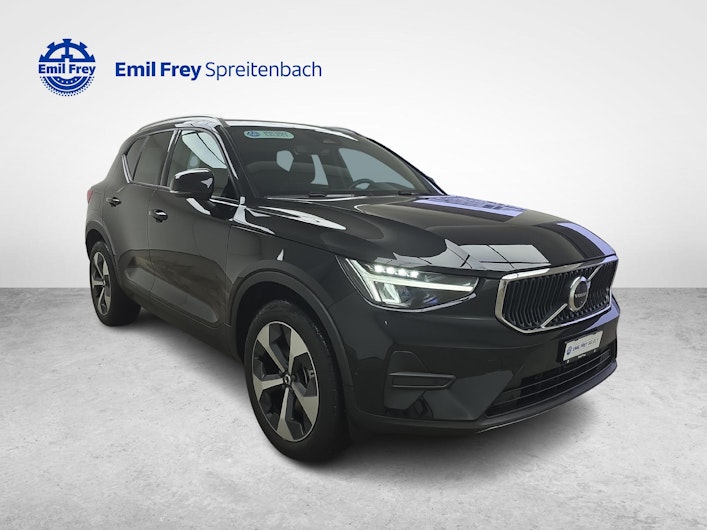 Vehicle image VOLVO XC40