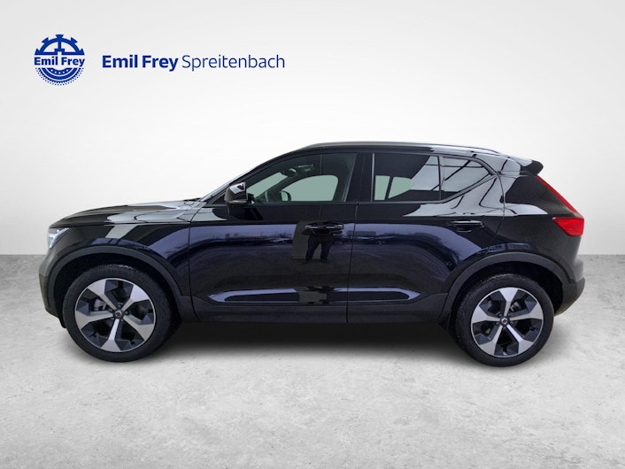 Vehicle image VOLVO XC40