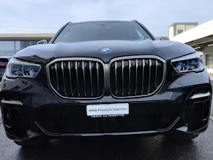BMW X5 M50i xDrive