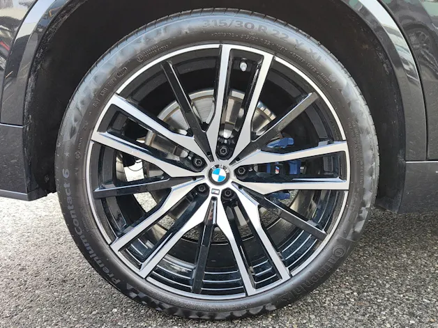 BMW X5 M50i xDrive