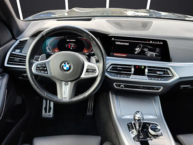 BMW X5 M50i xDrive