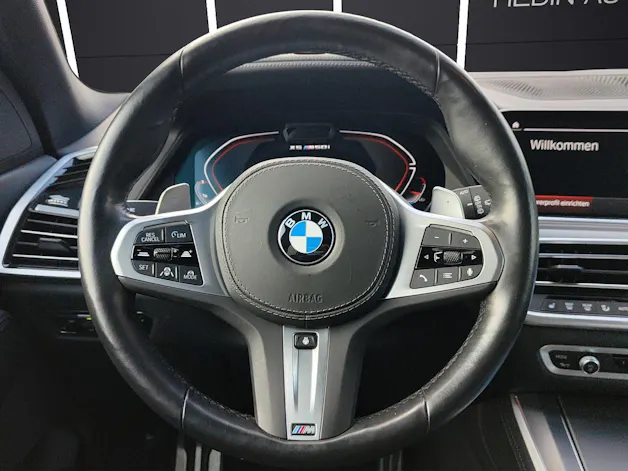 BMW X5 M50i xDrive