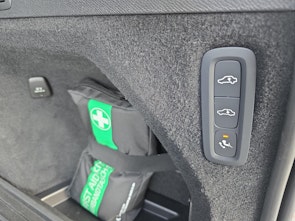 Vehicle image VOLVO XC90 2.0 T8 TE Ultra Bright 7P. eAWD