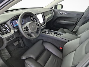 Vehicle image VOLVO XC60 2.0 B5 MH Plus Dark AWD / ab 3,99% Leasing bei Abschluss einer Protect Autoversicherung