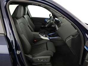 Vehicle image BMW X3 30e xDrive