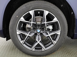 Vehicle image BMW X3 30e xDrive