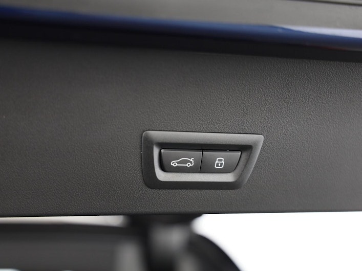 Vehicle image BMW X3